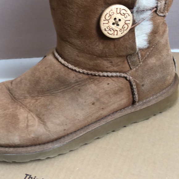 Ugg Size 8 Boots - Picture 10 of 11